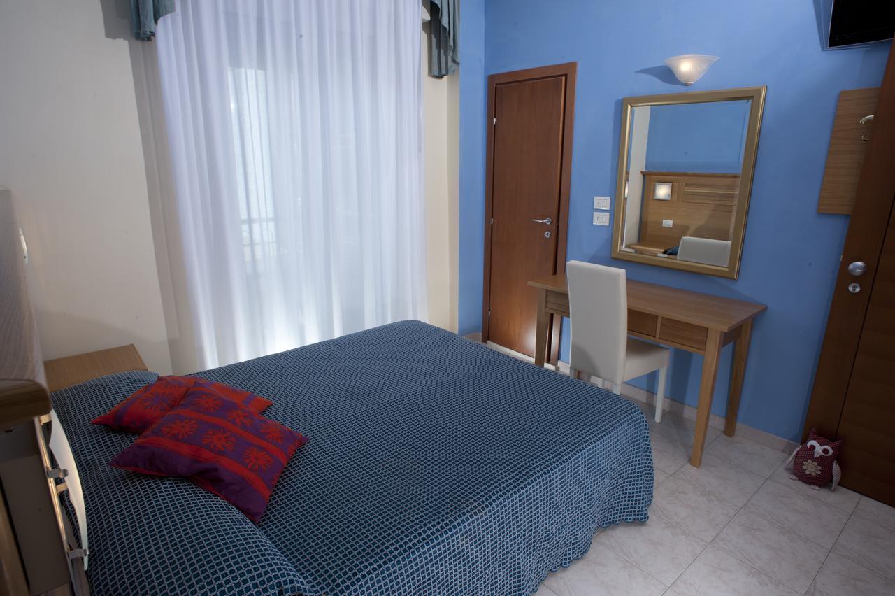 Hotel Alsen Rimini Exteriör bild