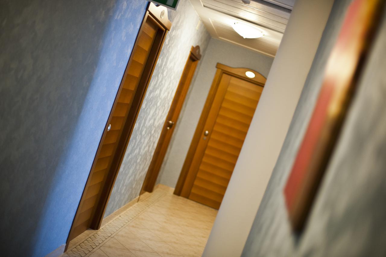 Hotel Alsen Rimini Exteriör bild