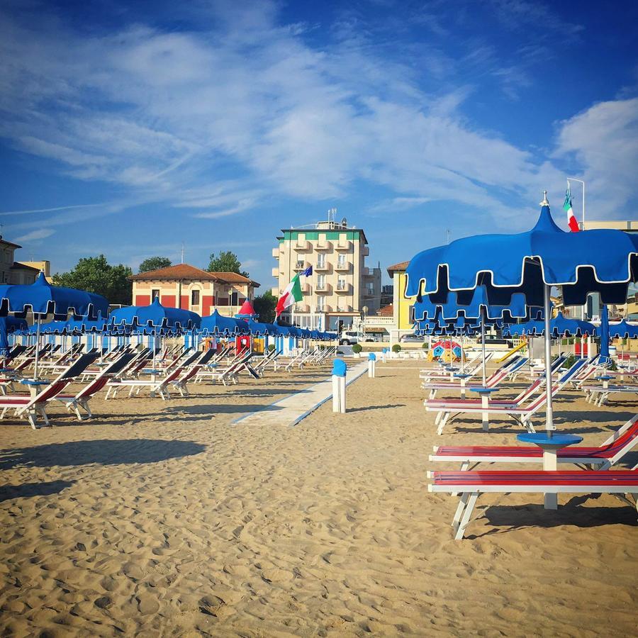 Hotel Alsen Rimini Exteriör bild